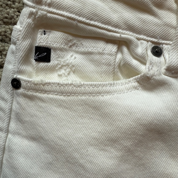 NWOT Ran Can Distressed Jeans - Picture 6 of 9